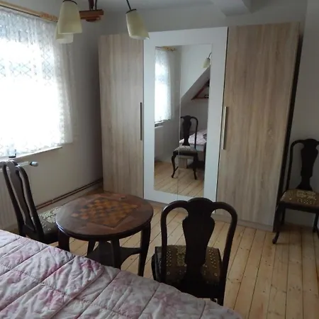Apartment Talblick Oberrossla
